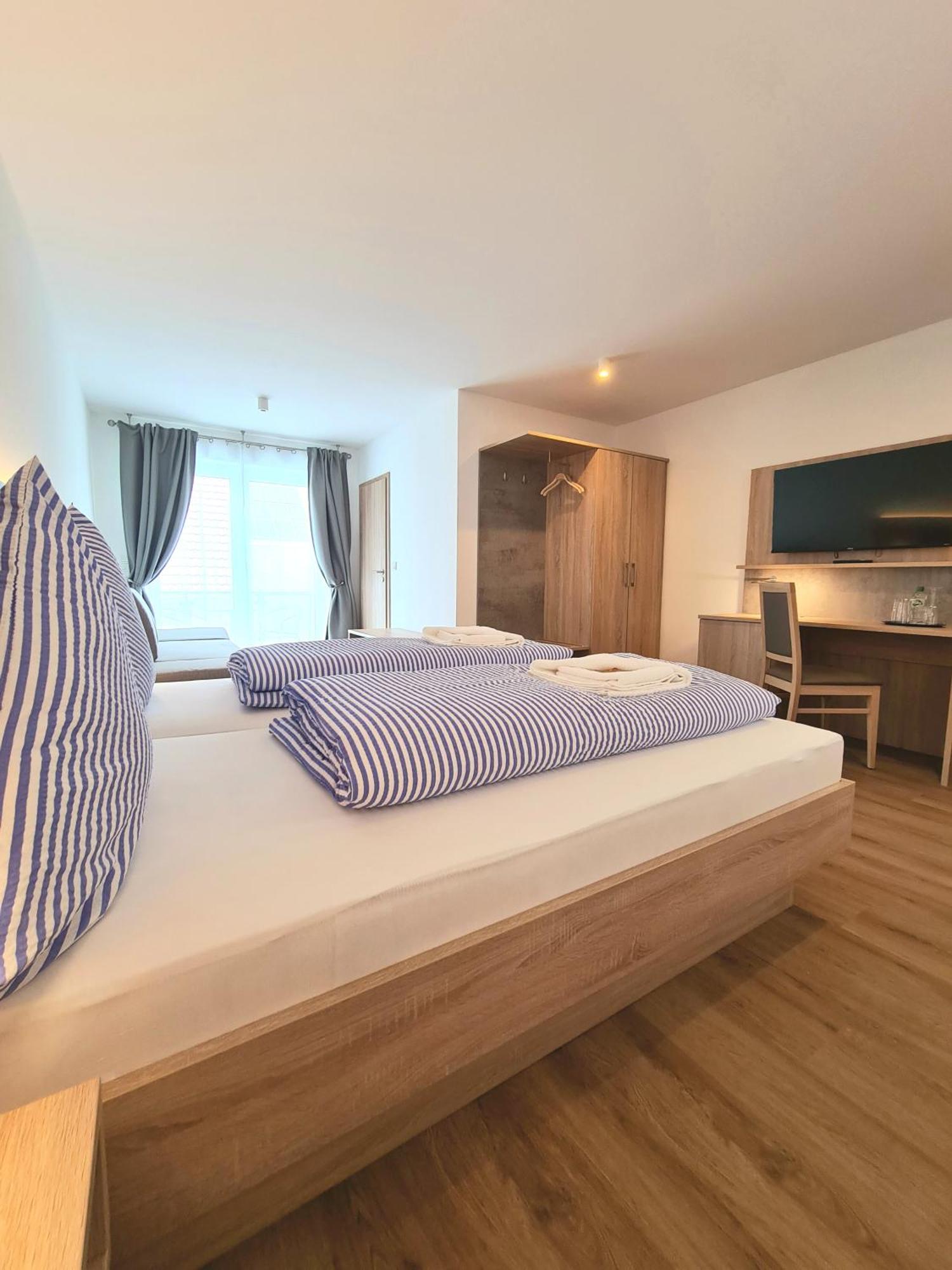 Hotel Pension Nordzeit Norddeich  Esterno foto